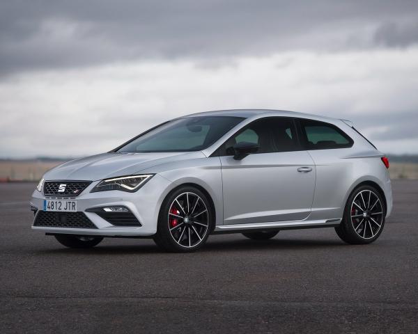 Фото Seat Leon Cupra III Рестайлинг Хэтчбек 3 дв.