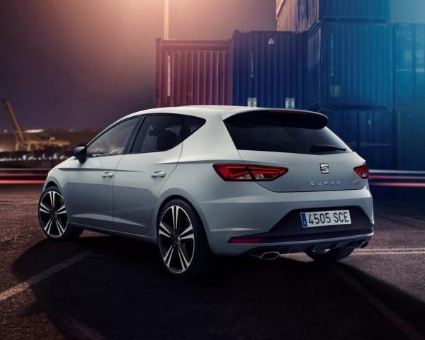 Фото Seat Leon Cupra III Хэтчбек 5 дв.