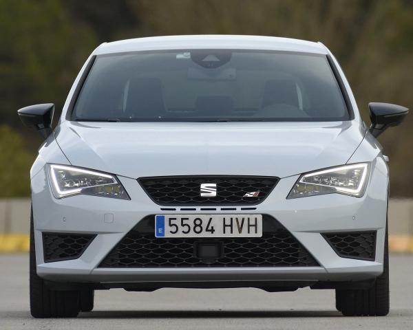 Фото Seat Leon Cupra III Хэтчбек 3 дв.