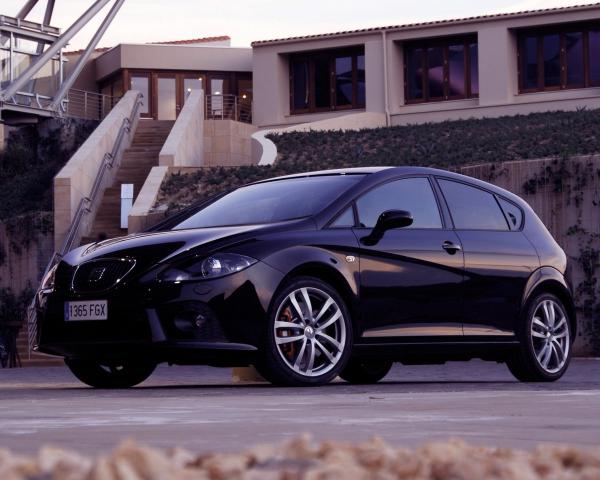 Фото Seat Leon Cupra II Хэтчбек 5 дв.