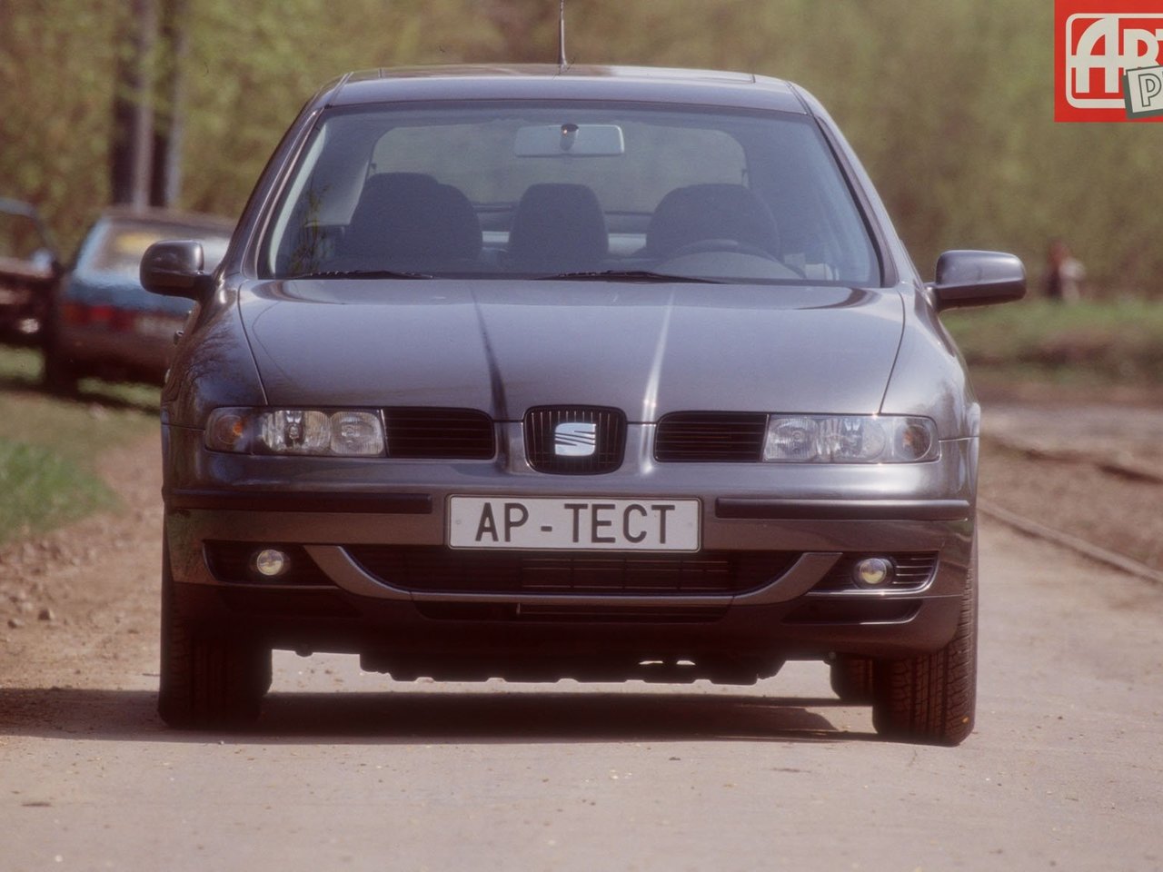 Характеристики 1.6 AT Бензин, Передний привод, Автомат, 100 л.с. Seat Leon  1 поколение 1999 - 2006, Хэтчбек 5 дв.