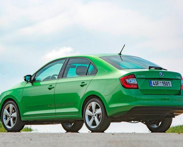 Фото Skoda Rapid I Рестайлинг Лифтбек