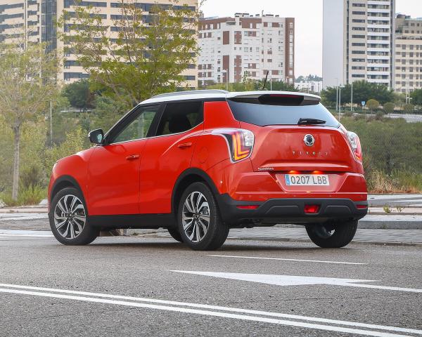 Фото SsangYong Tivoli I Рестайлинг Внедорожник 5 дв.