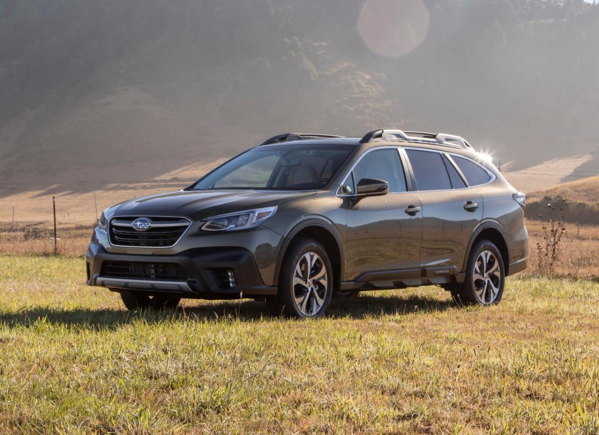 Сравнение Субару Аутбек и Субару ХВ, что лучше Subaru Outback или Subaru XV