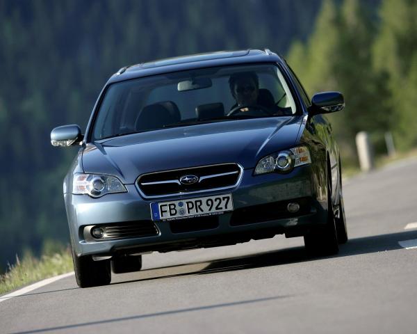 Фото Subaru Legacy IV Универсал 5 дв.