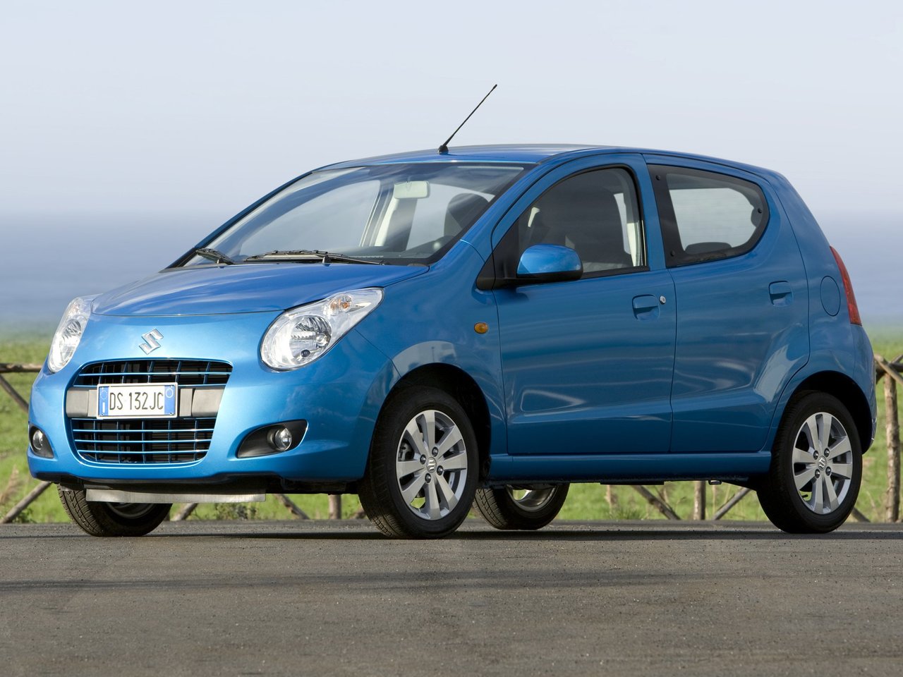 Фото Suzuki Alto VII (HA25)