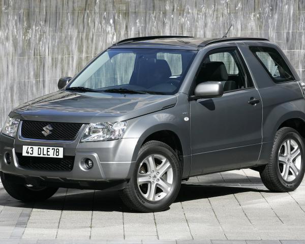 Фото Suzuki Grand Vitara III Внедорожник 3 дв.