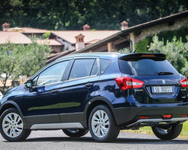 Фото Suzuki SX4 II (S-Cross) Рестайлинг Хэтчбек 5 дв.