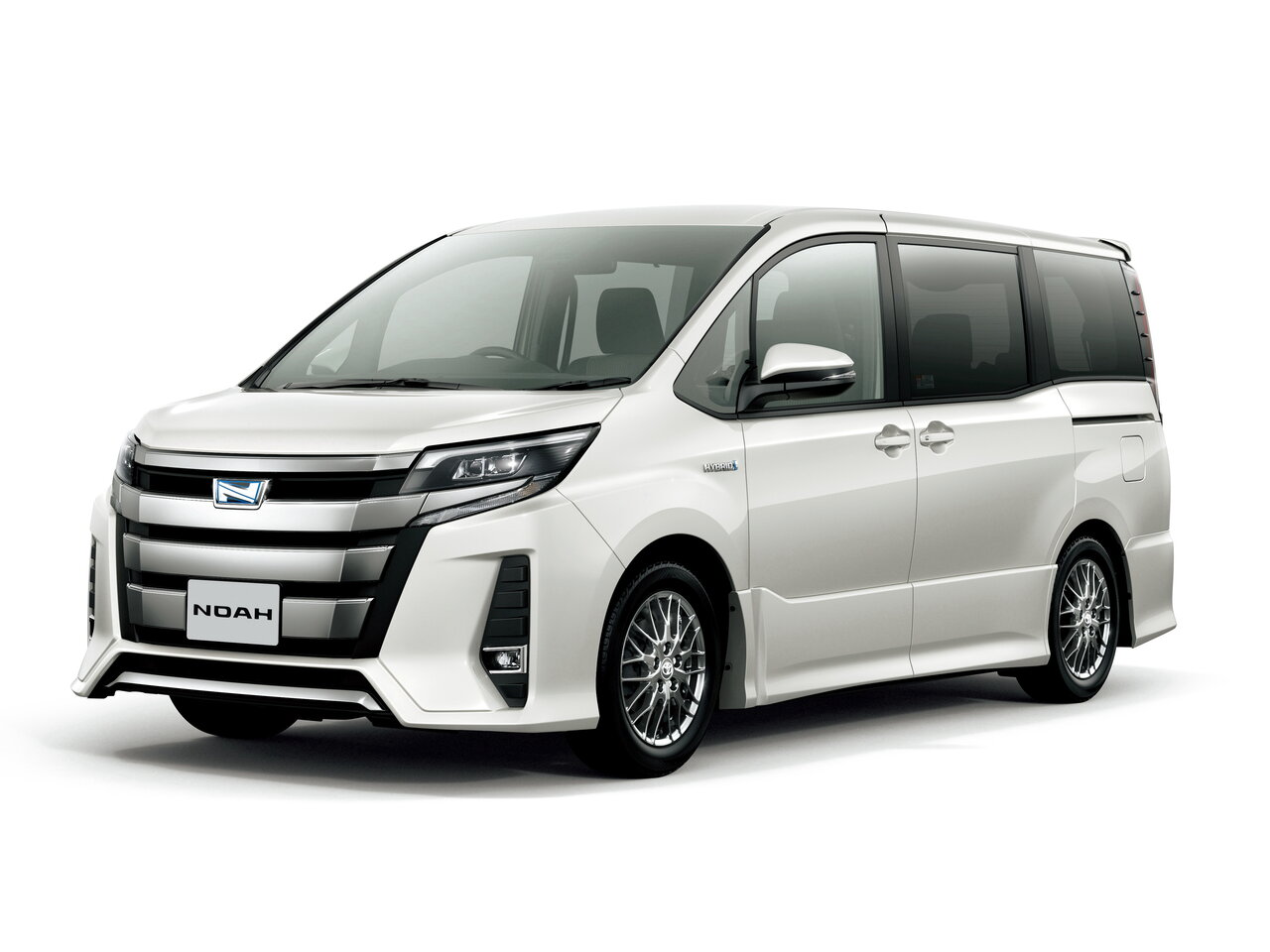 Фото Toyota Noah III (R80) Рестайлинг