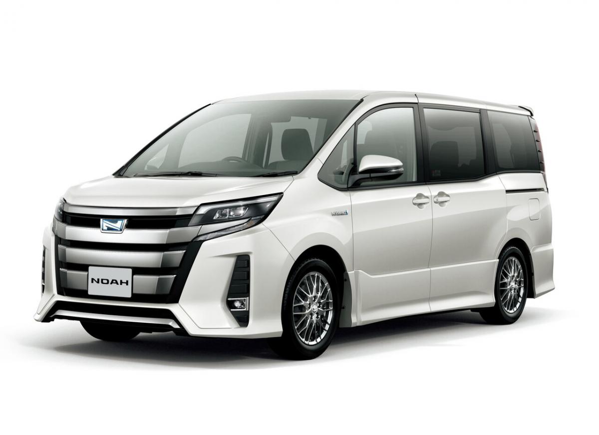 Сравнение Тойота Ноах и Тойота Вокси, что лучше Toyota Noah или Toyota Voxy