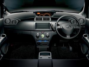 Фото Toyota bB II Рестайлинг