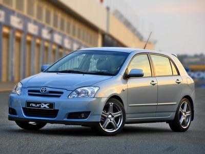 Фото Toyota Corolla IX (E120, E130) Рестайлинг Хэтчбек 5 дв. Runx