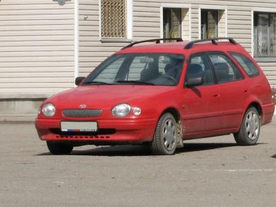 Фото Toyota Corolla VIII (E110) Универсал 5 дв.