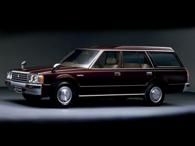 Фото Toyota Crown VII (S120) Универсал 5 дв.