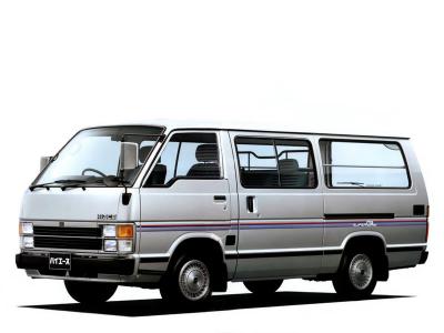 Фото Toyota HiAce H50 H60 H70 Минивэн