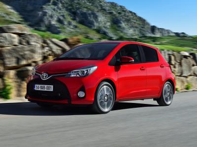 Фото Toyota Yaris III Рестайлинг Хэтчбек 5 дв.