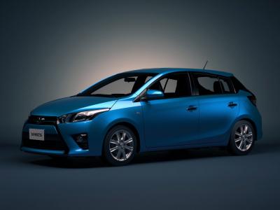 Фото Toyota Yaris XP150 Хэтчбек 5 дв.