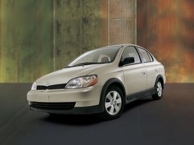 Фото Toyota Echo I Седан