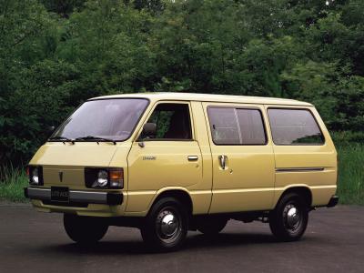 Фото Toyota Lite Ace II Минивэн