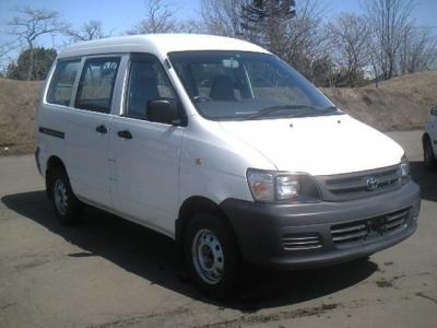 Фото Toyota Town Ace IV Компактвэн