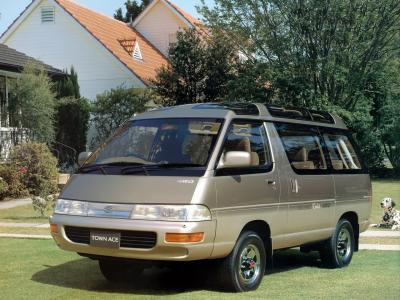 Фото Toyota Town Ace III Компактвэн