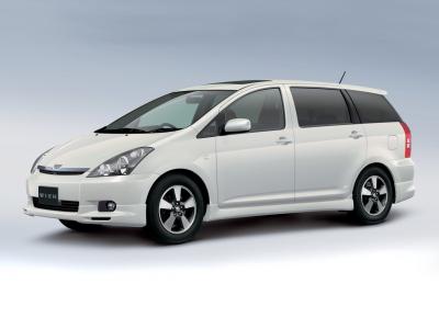 Фото Toyota Wish I Компактвэн