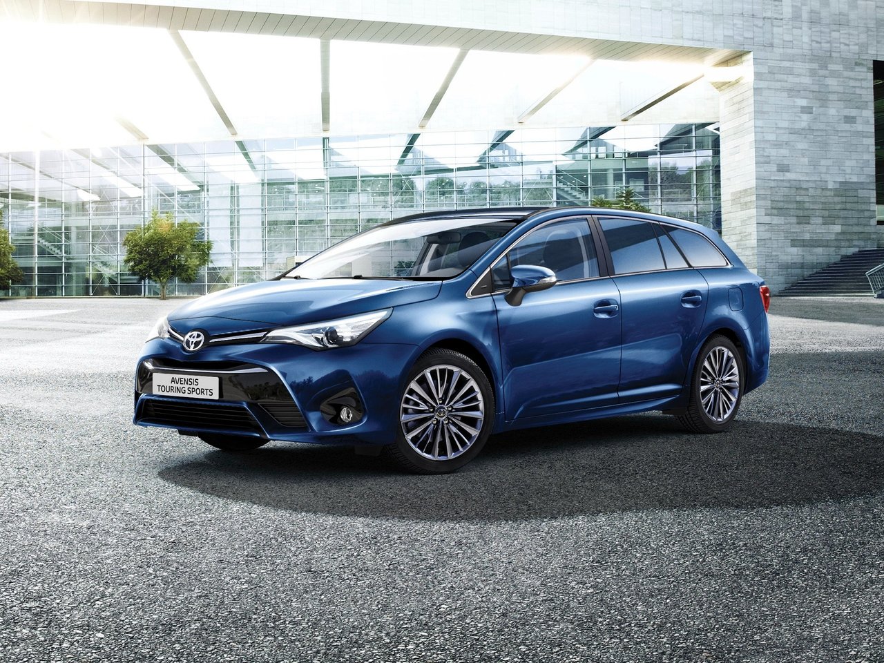 Характеристики 1.6 MT Дизель, Передний привод, Механика, 112 л.с. Toyota  Avensis 3 поколение Рестайлинг 2 2015 - 2018, Универсал 5 дв.