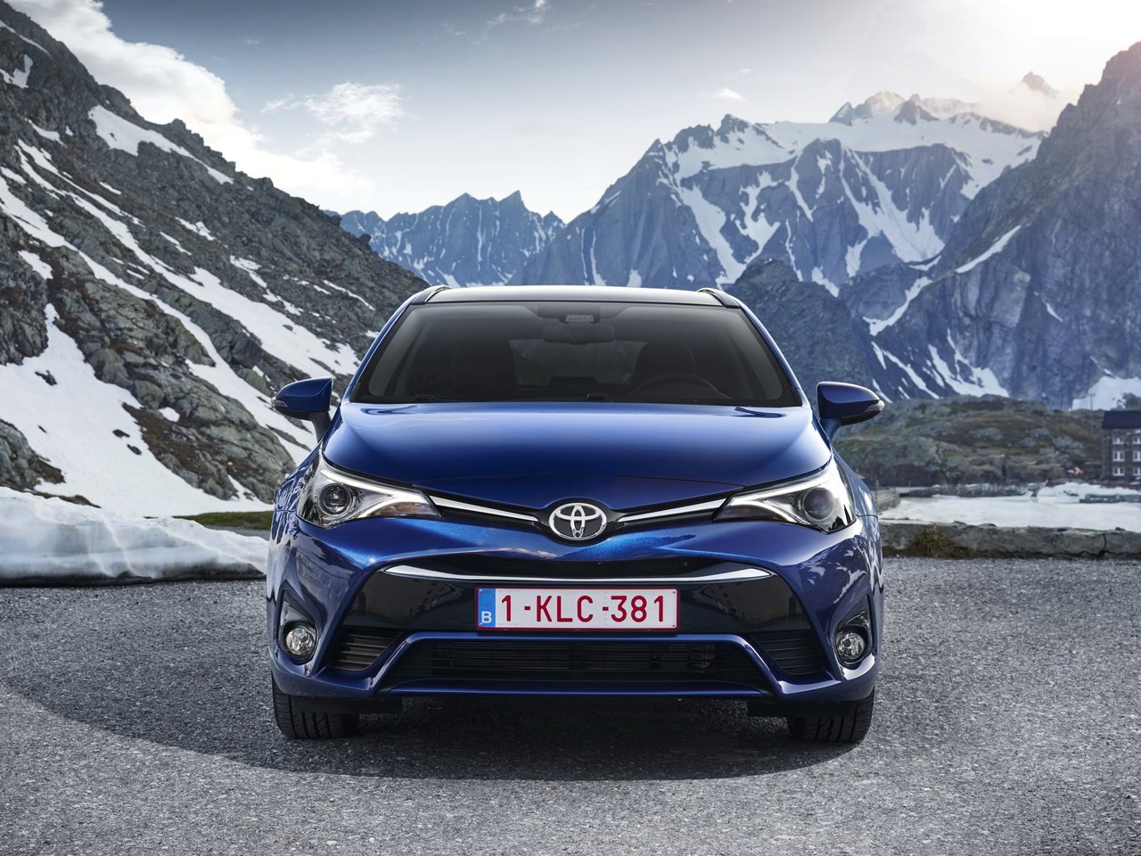 Характеристики 1.6 MT Дизель, Передний привод, Механика, 112 л.с. Toyota  Avensis 3 поколение Рестайлинг 2 2015 - 2018, Универсал 5 дв.