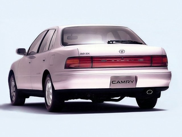 Фото Toyota Camry V30