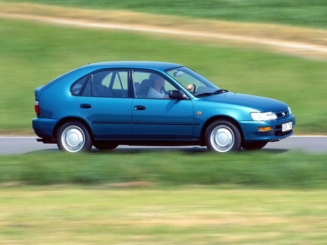 Toyota Corolla e100