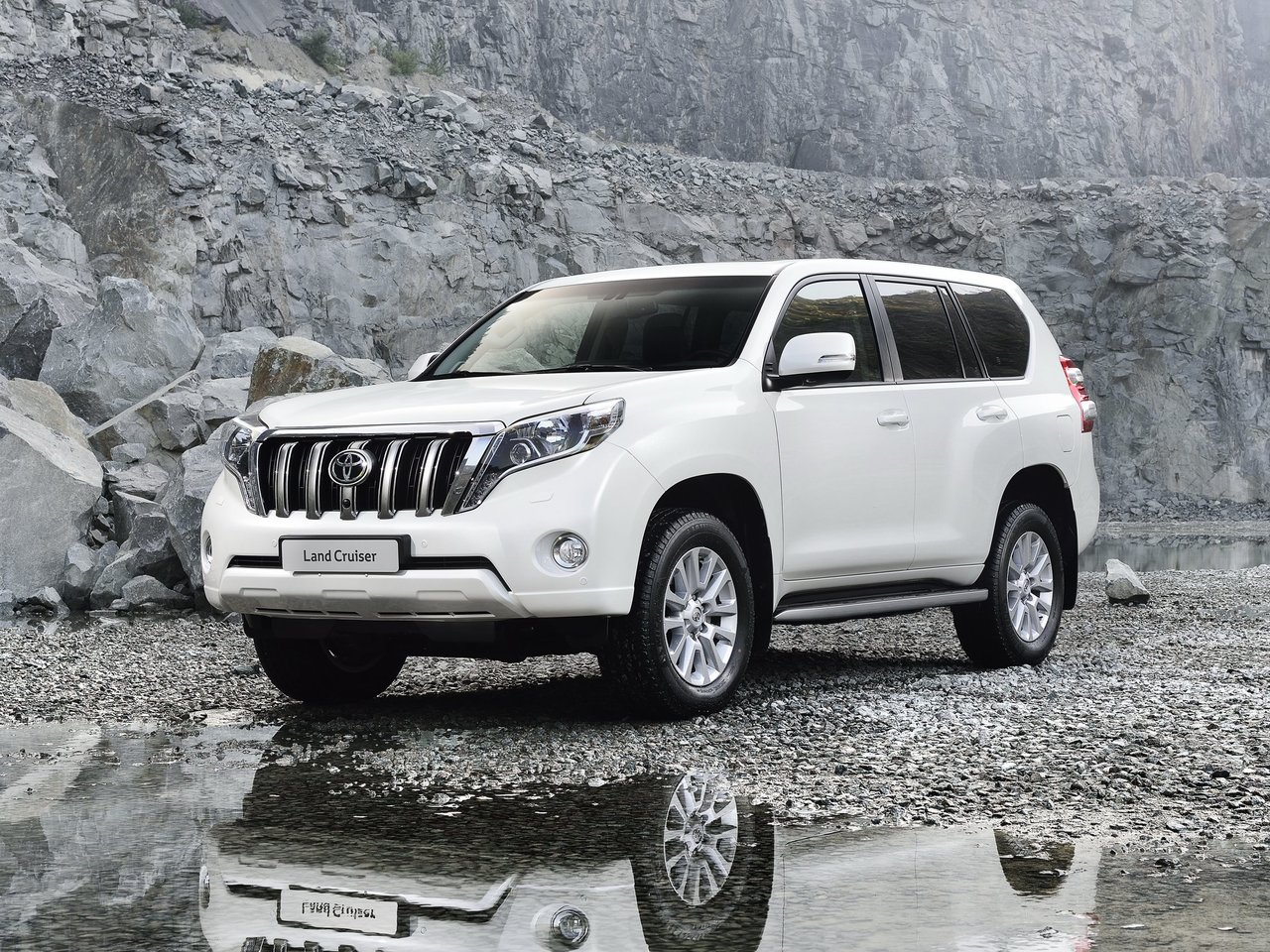 Характеристики 3.0 MT Дизель, Полный привод, Механика, 173 л.с. Toyota Land  Cruiser Prado 2013 - 2017, Внедорожник 5 дв.