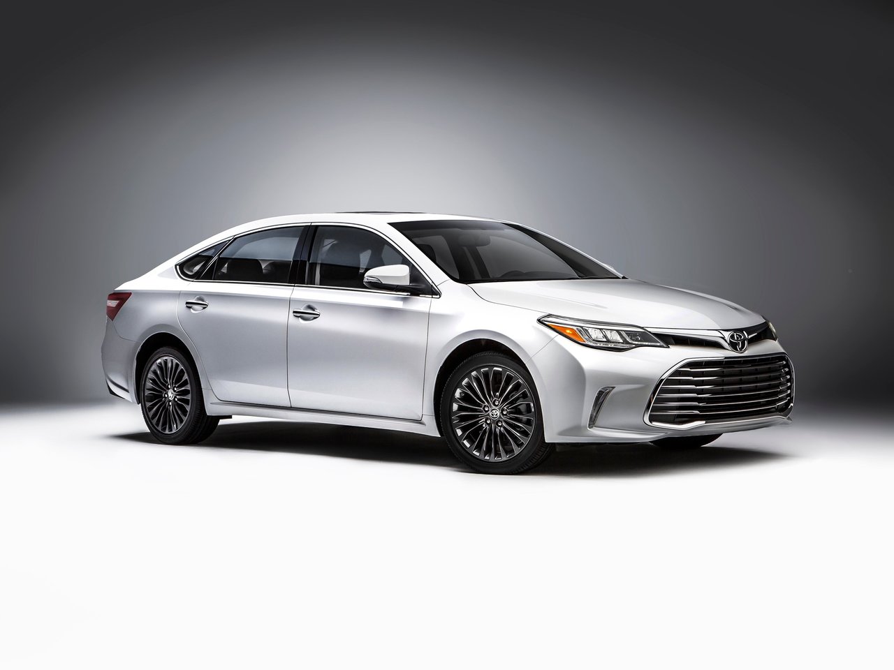 Фото Toyota Avalon IV Рестайлинг