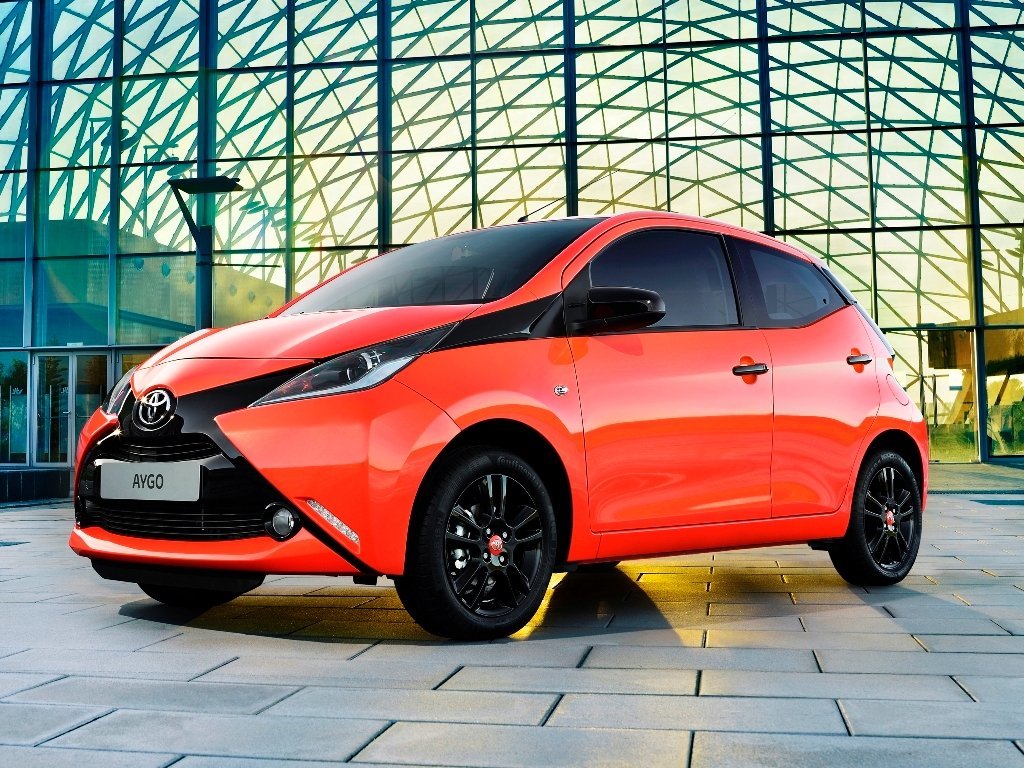 Фото Toyota Aygo II