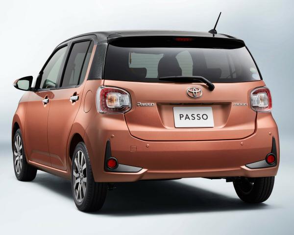 Фото Toyota Passo III Рестайлинг Хэтчбек 5 дв.