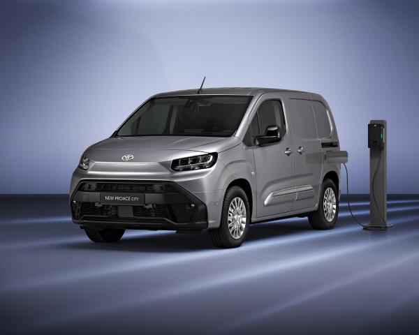 Фото Toyota ProAce City I Рестайлинг Фургон L1