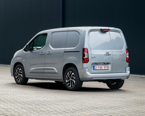 Фото Toyota ProAce City I Рестайлинг Фургон L1