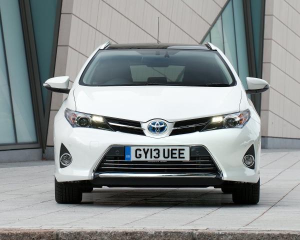 Фото Toyota Auris II Универсал 5 дв.