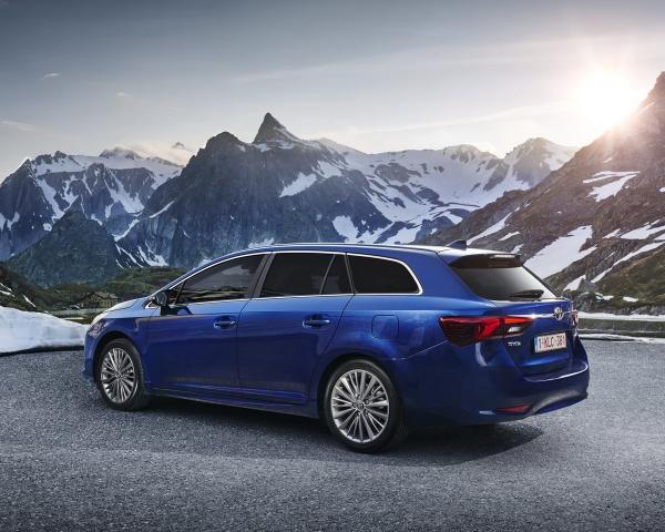 Фото Toyota Avensis III Рестайлинг 2 Универсал 5 дв.