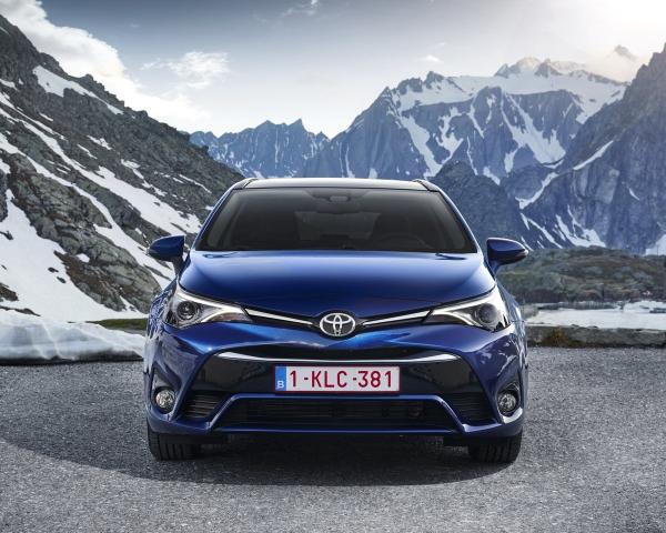 Фото Toyota Avensis III Рестайлинг 2 Универсал 5 дв.