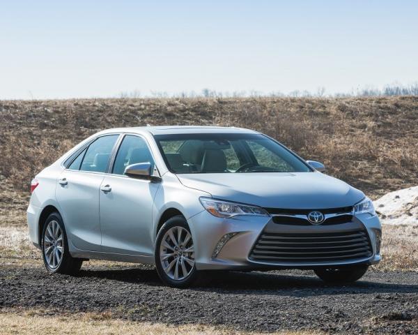 Фото Toyota Camry VII (XV50) Рестайлинг Седан US Market