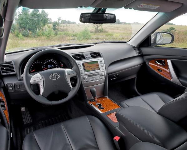 Фото Toyota Camry VI (XV40) Рестайлинг Седан