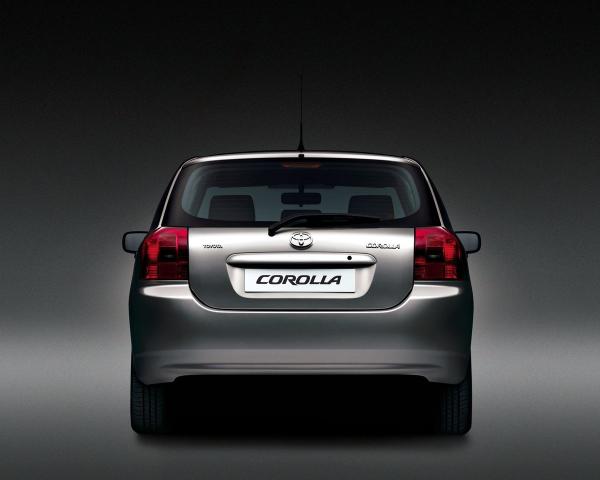 Фото Toyota Corolla IX (E120, E130) Хэтчбек 5 дв.