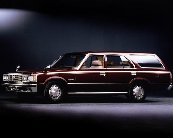 Фото Toyota Crown VI (S110) Универсал 5 дв.