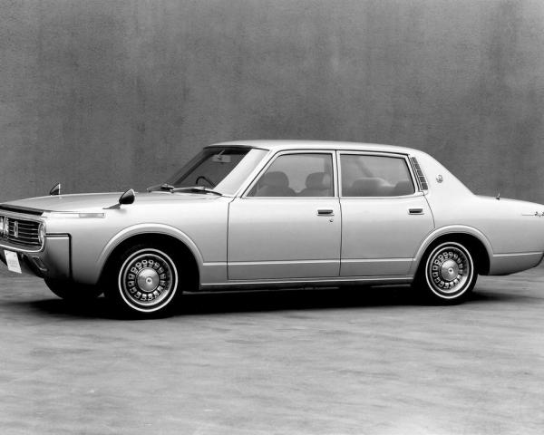 Фото Toyota Crown IV (S60) Седан