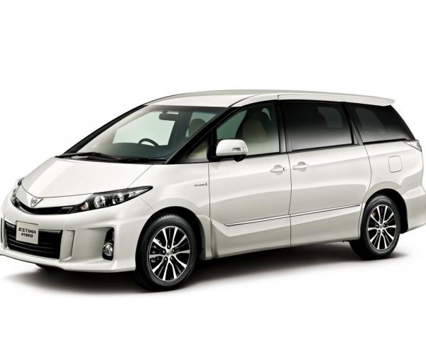 Фото Toyota Estima III Рестайлинг 2 Минивэн