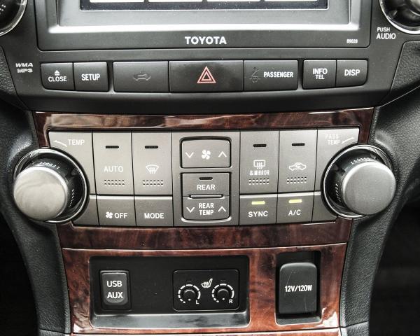 Фото Toyota Highlander II (U40) Рестайлинг Внедорожник 5 дв.