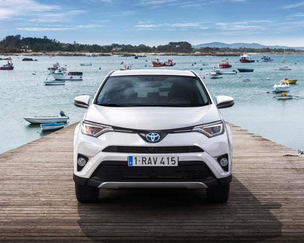 Фото Toyota RAV4 IV (CA40) Рестайлинг Внедорожник 5 дв.