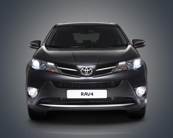 Фото Toyota RAV4 IV (CA40) Внедорожник 5 дв.