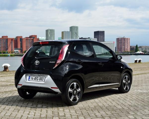 Фото Toyota Aygo II Хэтчбек 5 дв.