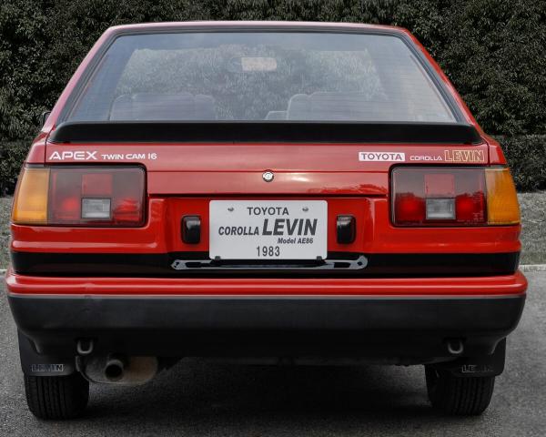 Фото Toyota Corolla Levin IV (AE85/AE86) Купе